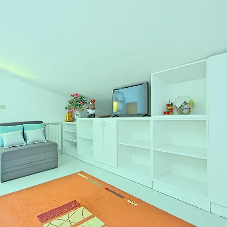 - Family Paris Apartment *